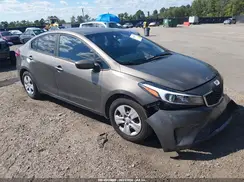 3KPFK4A75HE064996 2017 KIA FORTE