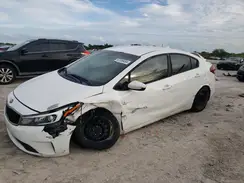 3KPFK4A75HE070278 2017 KIA FORTE