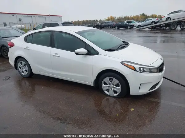 3KPFK4A75HE071124 2017 KIA FORTE - Image 1