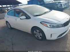 3KPFK4A75HE075951 2017 KIA FORTE