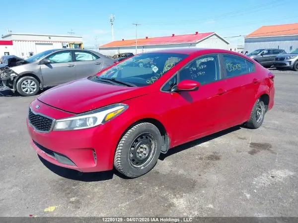 3KPFK4A75HE076159 2017 KIA FORTE - Image 2