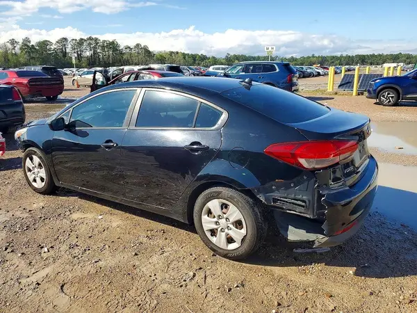 3KPFK4A75HE091342 2017 KIA FORTE - Image 2