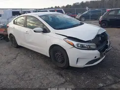 3KPFK4A75HE094483 2017 KIA FORTE