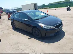 3KPFK4A75HE097903 2017 KIA FORTE