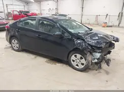 3KPFK4A75HE107961 2017 KIA FORTE