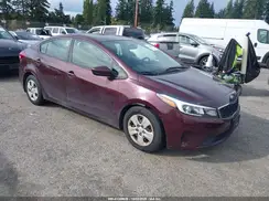 3KPFK4A75HE110262 2017 KIA FORTE