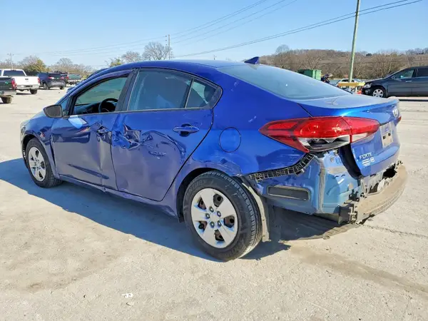 3KPFK4A75HE114280 2017 KIA FORTE - Image 2