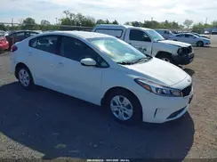 3KPFK4A75HE117888 2017 KIA FORTE