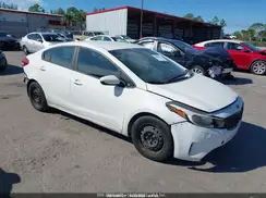 3KPFK4A75HE120273 2017 KIA FORTE