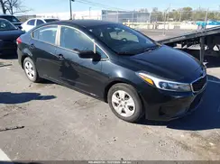 3KPFK4A75HE121102 2017 KIA FORTE