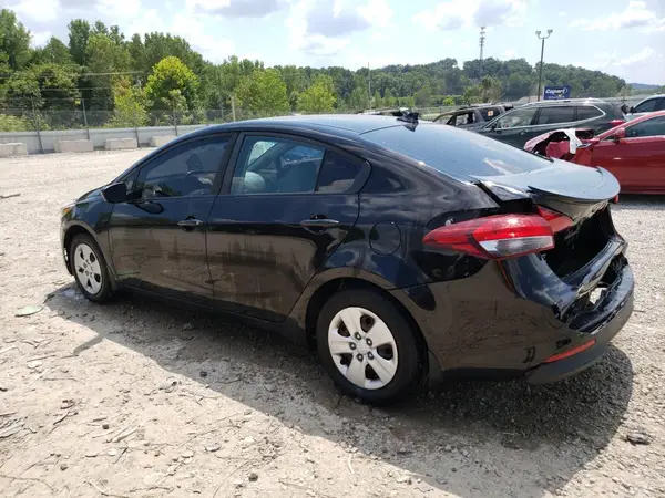 3KPFK4A75HE125764 2017 KIA FORTE - Image 2