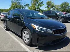 3KPFK4A75HE131578 2017 KIA FORTE
