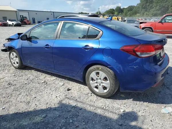 3KPFK4A75HE146954 2017 KIA FORTE - Image 2