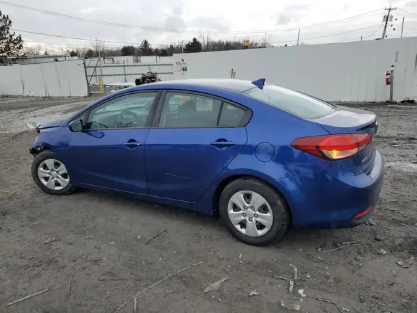 3KPFK4A75HE147294 2017 KIA FORTE - Image 2