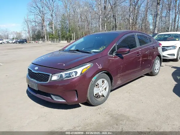 3KPFK4A75HE148512 2017 KIA FORTE - Image 2
