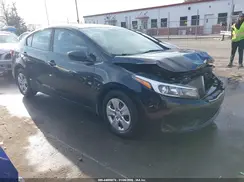 3KPFK4A75HE150471 2017 KIA FORTE