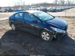3KPFK4A75JE167731 2018 KIA FORTE