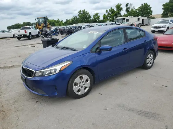3KPFK4A75JE170600 2018 KIA FORTE - Image 1
