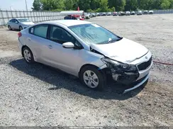 3KPFK4A75JE171715 2018 KIA FORTE