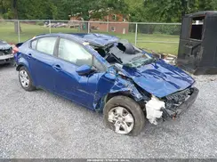 3KPFK4A75JE185274 2018 KIA FORTE