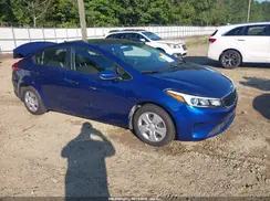 3KPFK4A75JE210111 2018 KIA FORTE