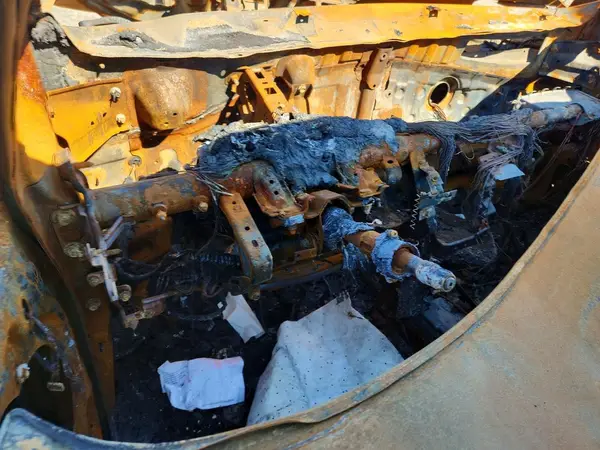 3KPFK4A75JE219035 2018 KIA FORTE - Image 8