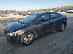 3KPFK4A75JE221710 2018 KIA FORTE