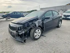 3KPFK4A75JE226812 2018 KIA FORTE