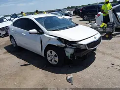 3KPFK4A75JE229192 2018 KIA FORTE