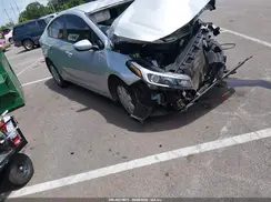 3KPFK4A75JE235493 2018 KIA FORTE