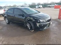 3KPFK4A75JE241441 2018 KIA FORTE