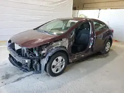 3KPFK4A75JE246557 2018 KIA FORTE