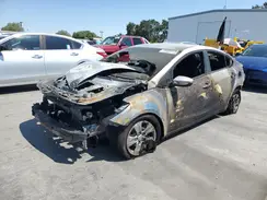 3KPFK4A75JE254237 2018 KIA FORTE