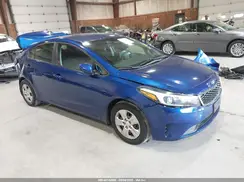 3KPFK4A75JE258028 2018 KIA FORTE