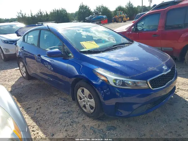 3KPFK4A75JE259079 2018 KIA FORTE - Image 1