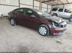 3KPFK4A75JE260409 2018 KIA FORTE