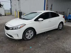 3KPFK4A75JE268140 2018 KIA FORTE