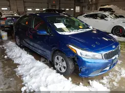 3KPFK4A75JE273712 2018 KIA FORTE