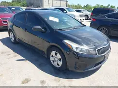 3KPFK4A75JE284046 2018 KIA FORTE