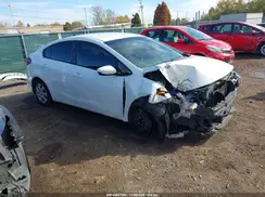 3KPFK4A76HE013782 2017 KIA FORTE