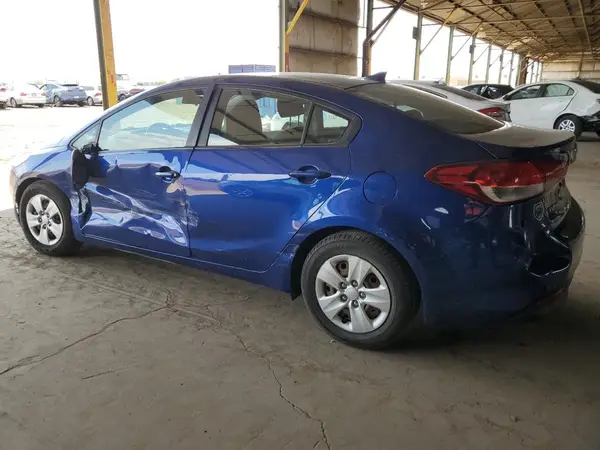 3KPFK4A76HE018691 2017 KIA FORTE - Image 2