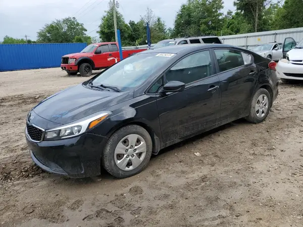 3KPFK4A76HE018853 2017 KIA FORTE - Image 1
