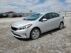 3KPFK4A76HE027584 2017 KIA FORTE