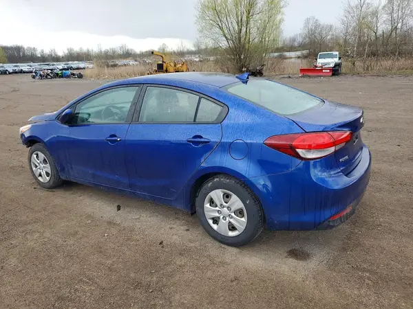 3KPFK4A76HE029478 2017 KIA FORTE - Image 2