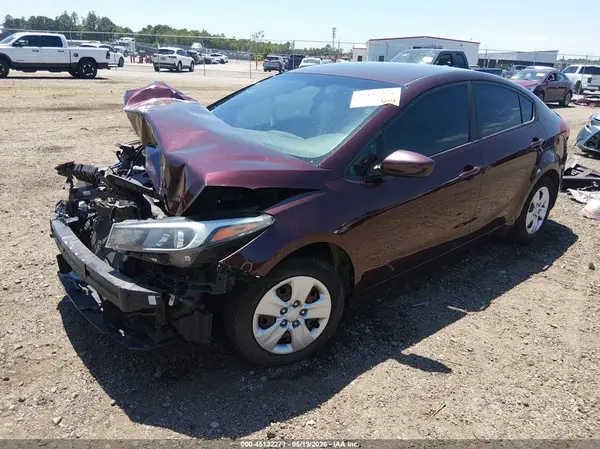 3KPFK4A76HE030145 2017 KIA FORTE - Image 2
