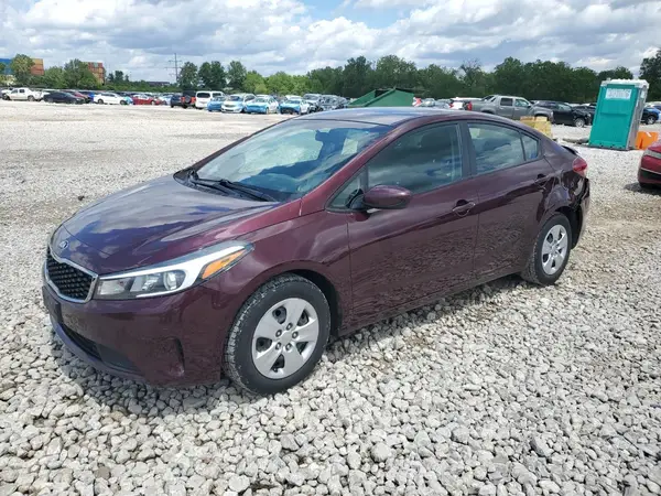 3KPFK4A76HE030548 2017 KIA FORTE - Image 1