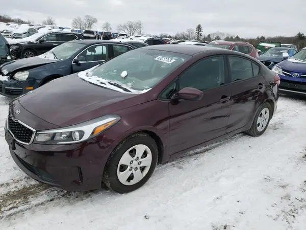 3KPFK4A76HE038469 2017 KIA FORTE - Image 1