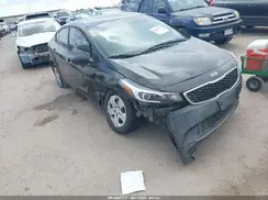 3KPFK4A76HE039587 2017 KIA FORTE