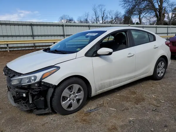 3KPFK4A76HE040139 2017 KIA FORTE - Image 1