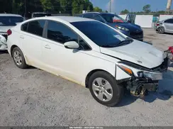 3KPFK4A76HE043087 2017 KIA FORTE
